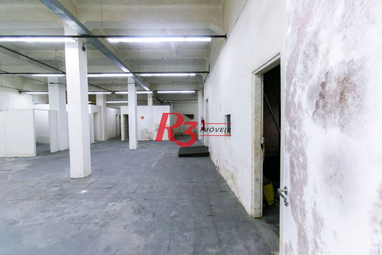 Loja para alugar, 2848 m² por R$ 59.900,00/mês - Centro - Santos/SP