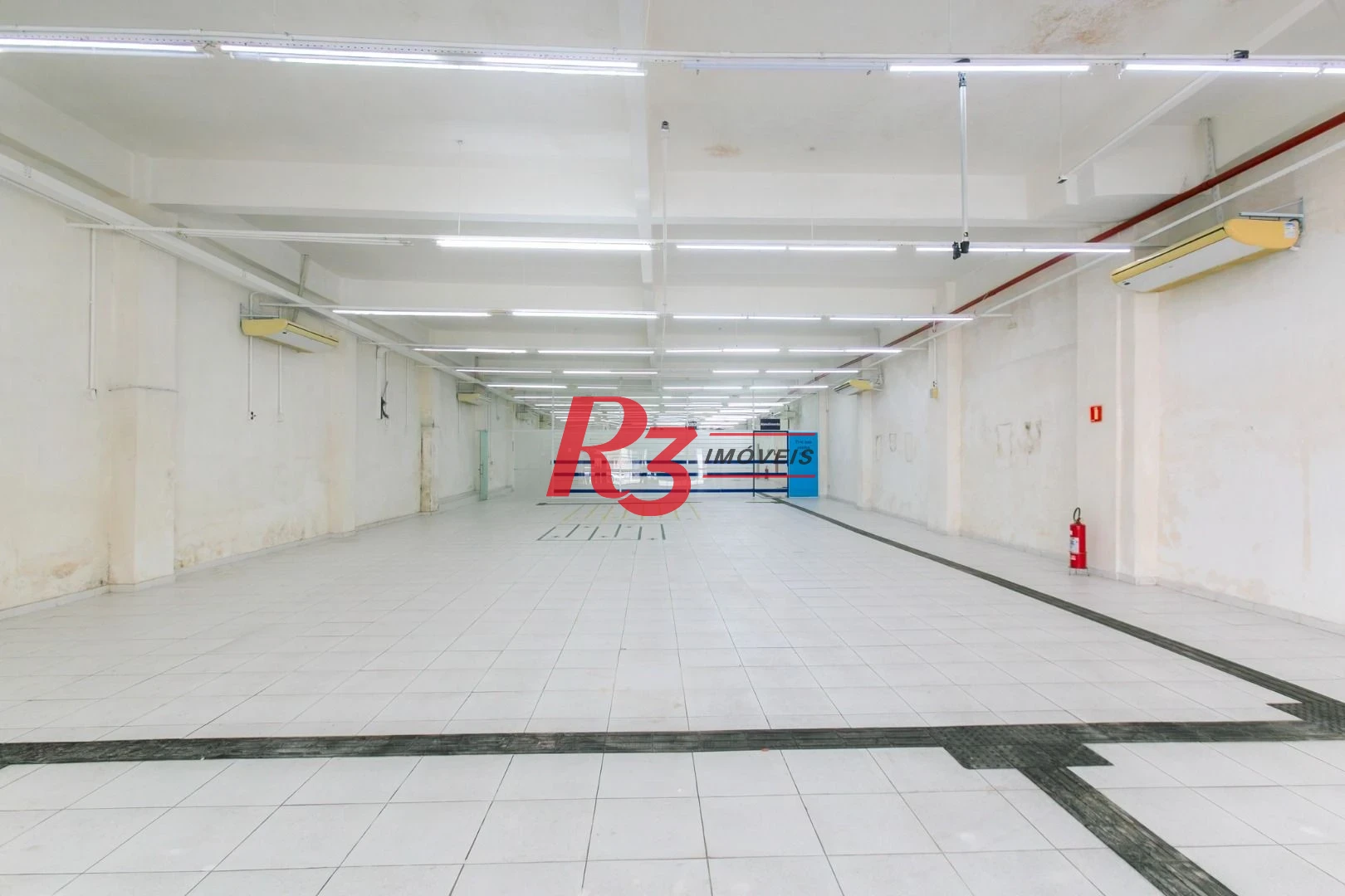 Loja para alugar, 2848 m² por R$ 59.900,00/mês - Centro - Santos/SP