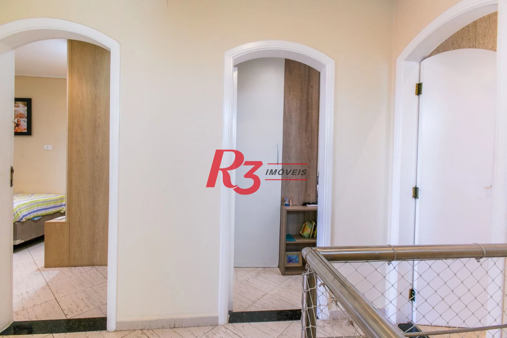 Cobertura com 3 dormitórios à venda, 274 m² por R$ 1.800.000,00 - Ponta da Praia - Santos/SP