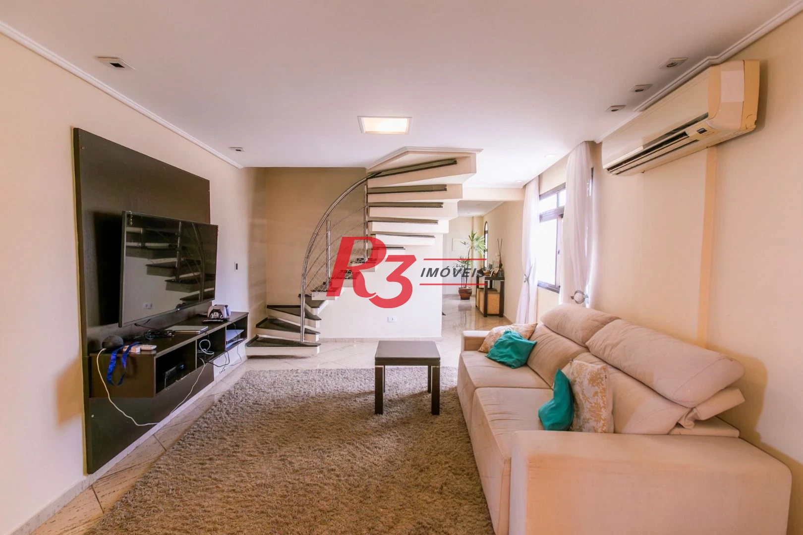 Cobertura com 3 dormitórios à venda, 274 m² por R$ 1.800.000,00 - Ponta da Praia - Santos/SP