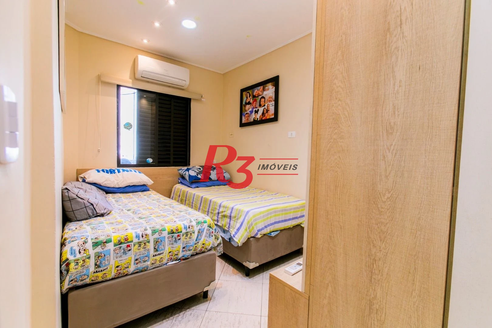 Cobertura com 3 dormitórios à venda, 274 m² por R$ 1.800.000,00 - Ponta da Praia - Santos/SP