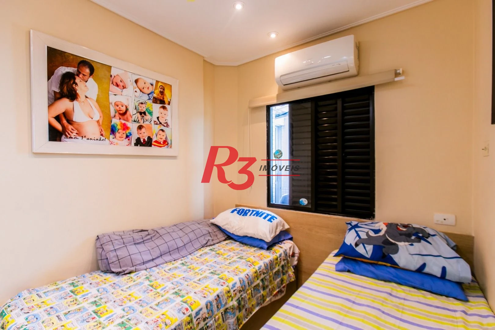 Cobertura com 3 dormitórios à venda, 274 m² por R$ 1.800.000,00 - Ponta da Praia - Santos/SP