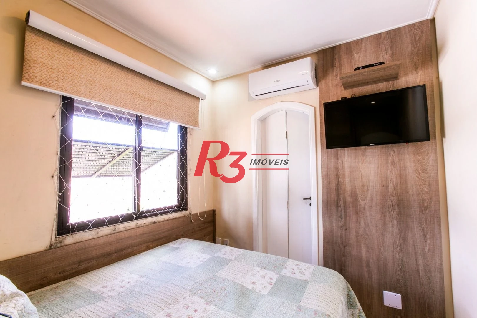 Cobertura com 3 dormitórios à venda, 274 m² por R$ 1.800.000,00 - Ponta da Praia - Santos/SP