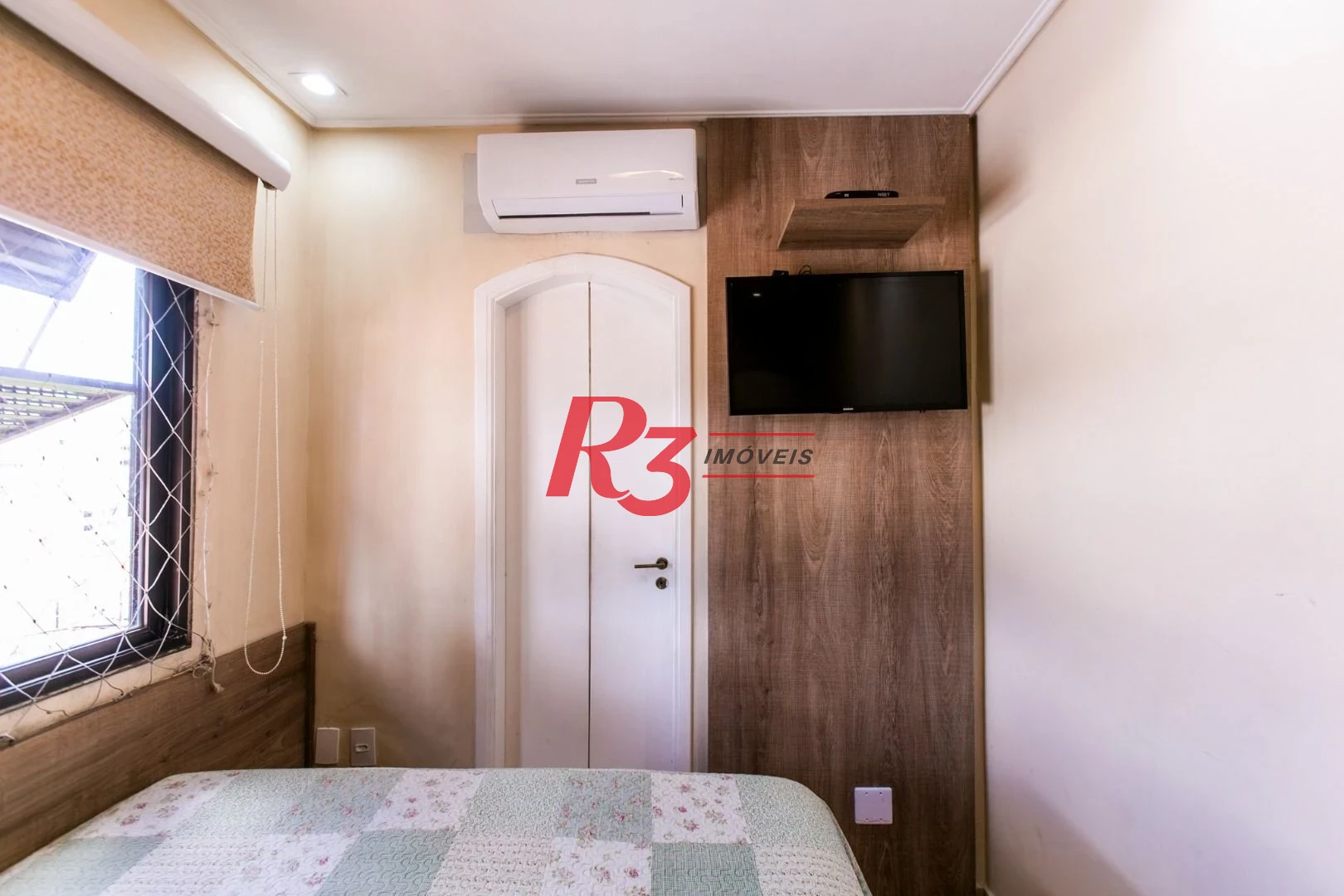 Cobertura com 3 dormitórios à venda, 274 m² por R$ 1.800.000,00 - Ponta da Praia - Santos/SP