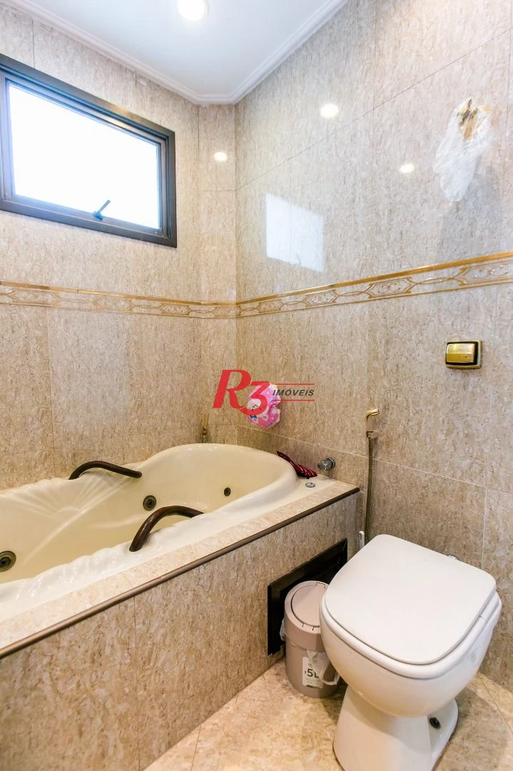 Cobertura com 3 dormitórios à venda, 274 m² por R$ 1.800.000,00 - Ponta da Praia - Santos/SP