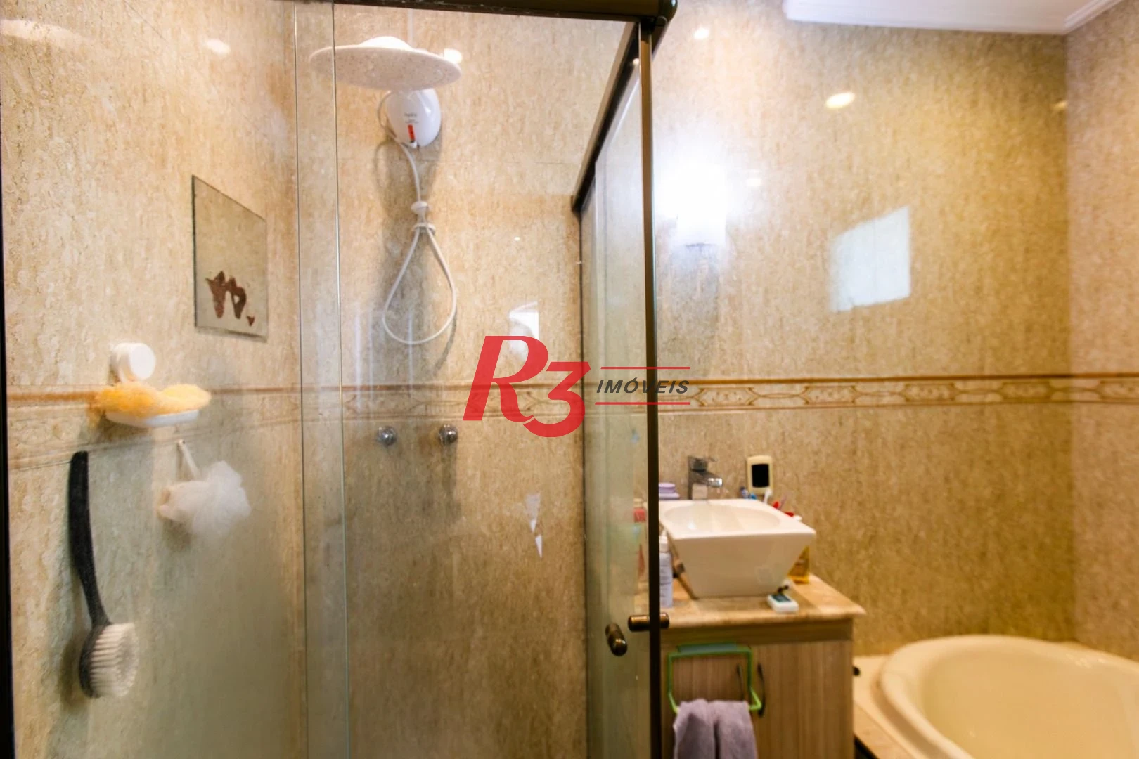 Cobertura com 3 dormitórios à venda, 274 m² por R$ 1.800.000,00 - Ponta da Praia - Santos/SP