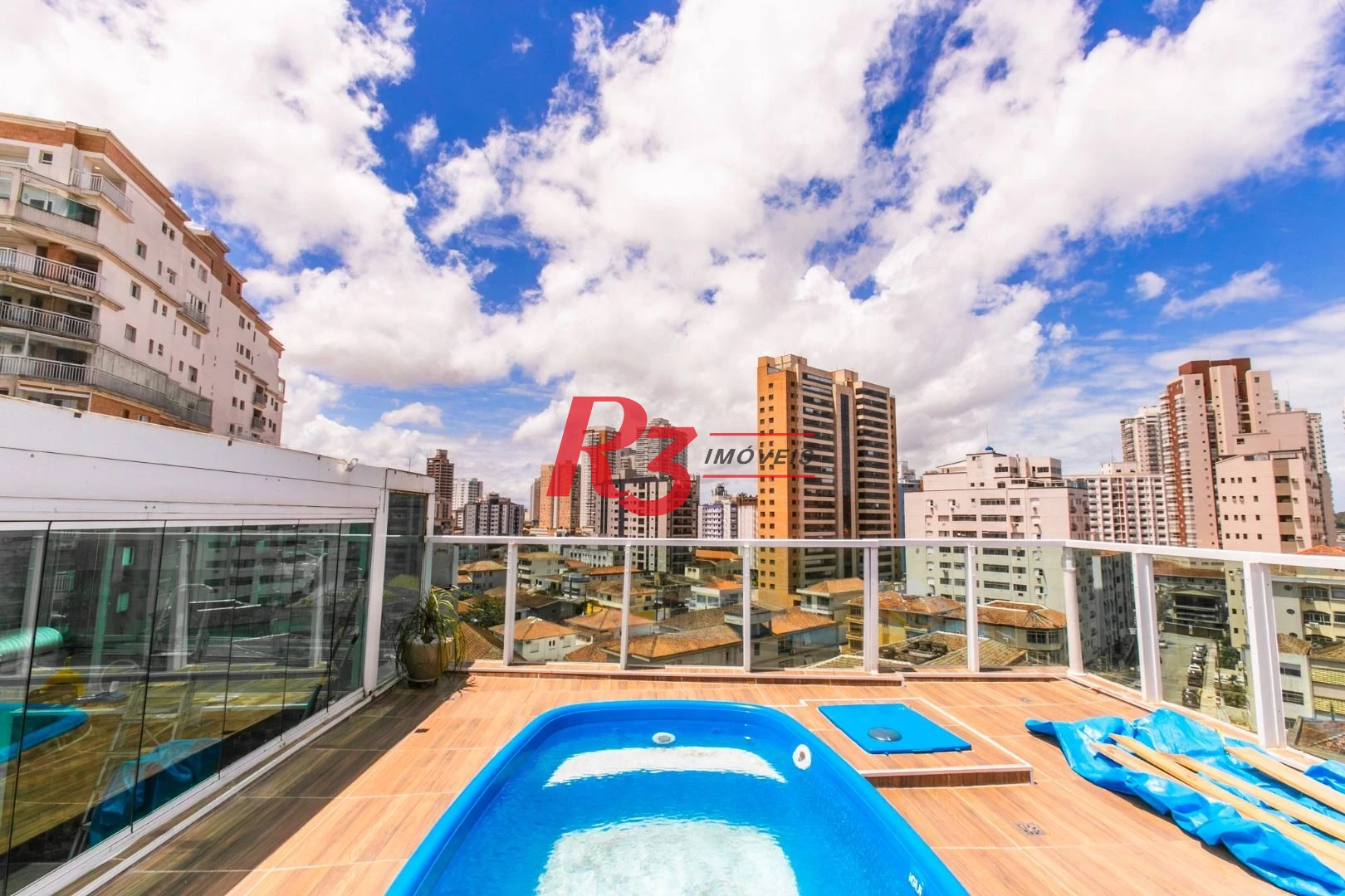Cobertura com 3 dormitórios à venda, 274 m² por R$ 1.800.000,00 - Ponta da Praia - Santos/SP