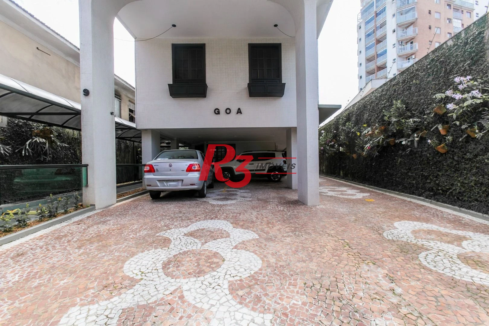 Cobertura com 3 dormitórios à venda, 274 m² por R$ 1.800.000,00 - Ponta da Praia - Santos/SP
