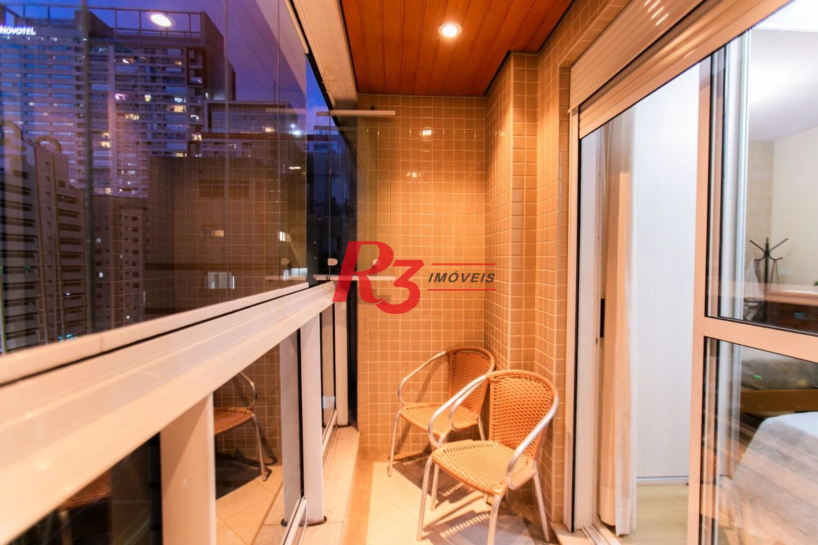 Apartamento à venda, 243 m² por R$ 2.900.000,00 - Gonzaga - Santos/SP