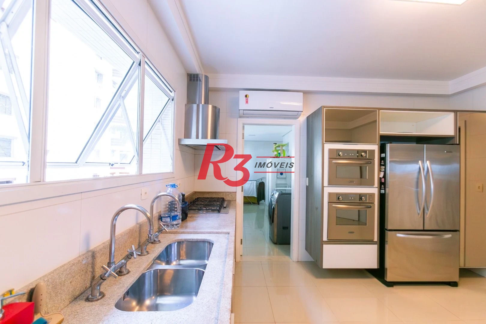 Apartamento à venda, 475 m² por R$ 14.000.000,00 - Gonzaga - Santos/SP