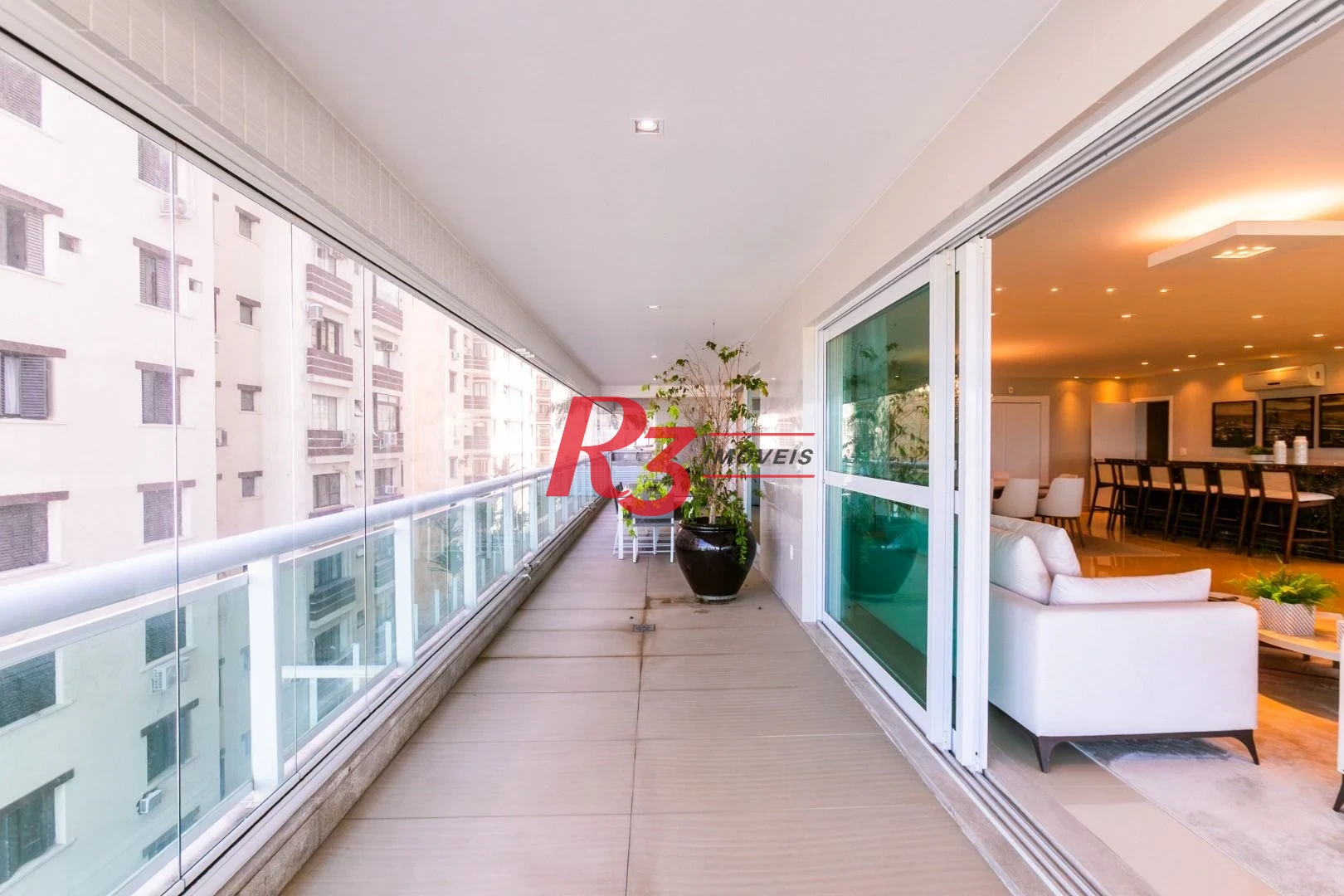 Apartamento à venda, 475 m² por R$ 14.000.000,00 - Gonzaga - Santos/SP