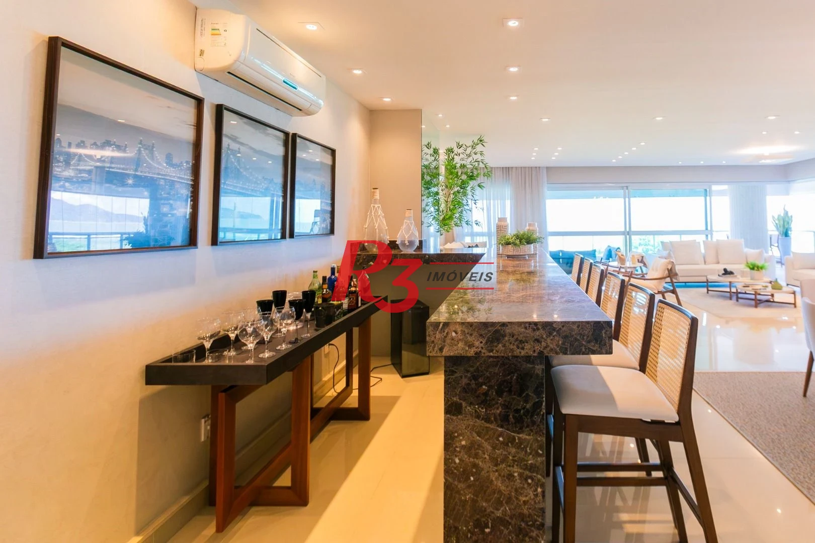 Apartamento à venda, 475 m² por R$ 14.000.000,00 - Gonzaga - Santos/SP