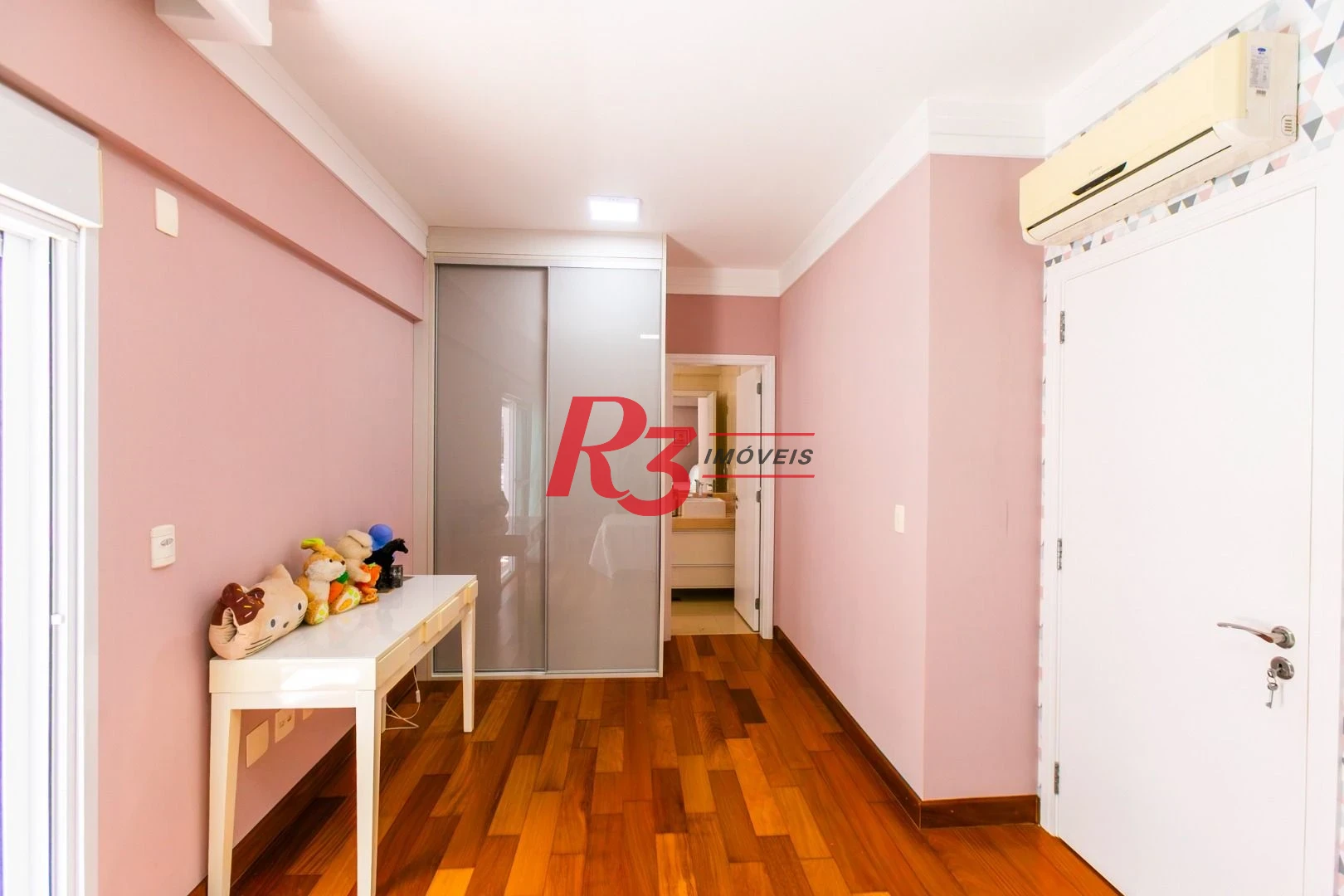 Apartamento à venda, 475 m² por R$ 14.000.000,00 - Gonzaga - Santos/SP