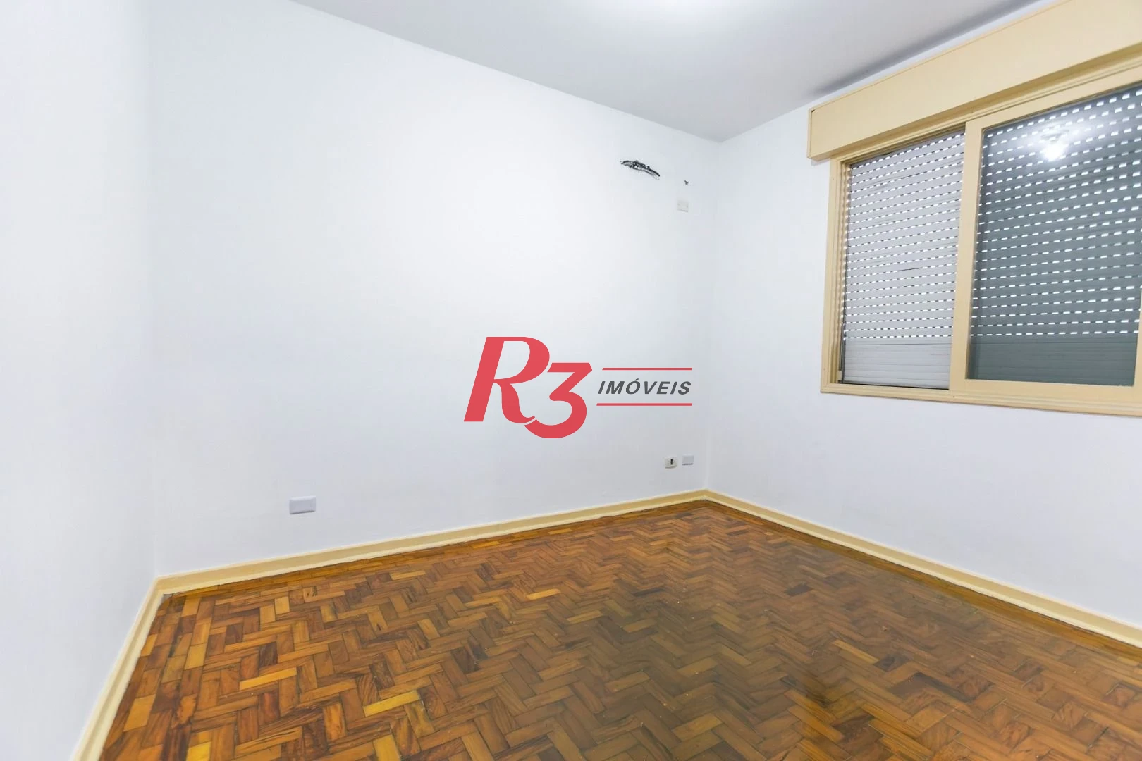 Apartamento com 3 dormitórios à venda, 142 m² por R$ 695.000,00 - Campo Grande - Santos/SP