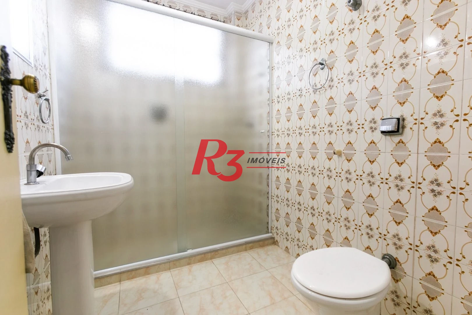 Apartamento com 3 dormitórios à venda, 142 m² por R$ 695.000,00 - Campo Grande - Santos/SP