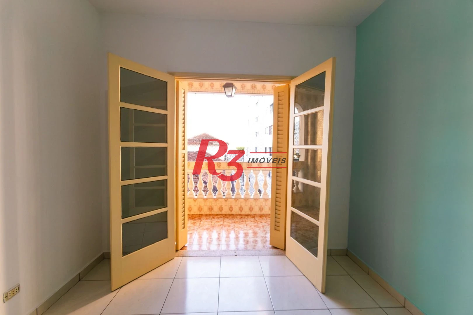Apartamento com 3 dormitórios à venda, 142 m² por R$ 695.000,00 - Campo Grande - Santos/SP