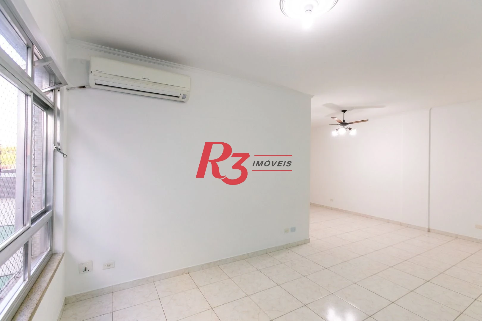 Apartamento com 3 dormitórios à venda, 142 m² por R$ 695.000,00 - Campo Grande - Santos/SP