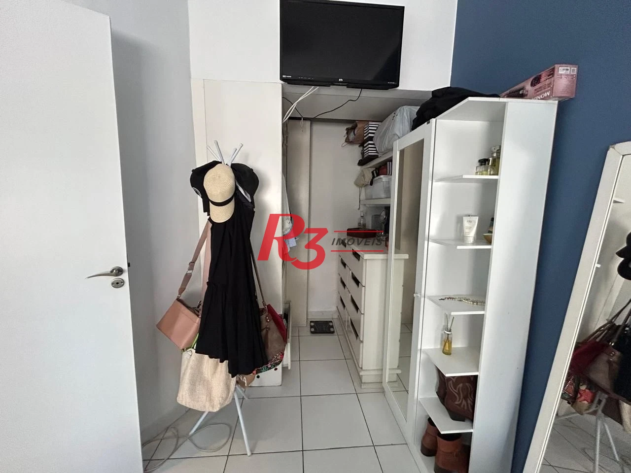 Apartamento com 2 dormitórios à venda, 57 m² por R$ 469.000,00 - Boqueirão - Santos/SP
