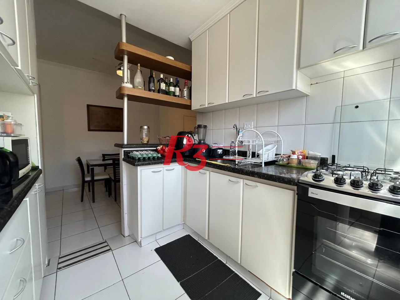 Apartamento com 2 dormitórios à venda, 57 m² por R$ 469.000,00 - Boqueirão - Santos/SP