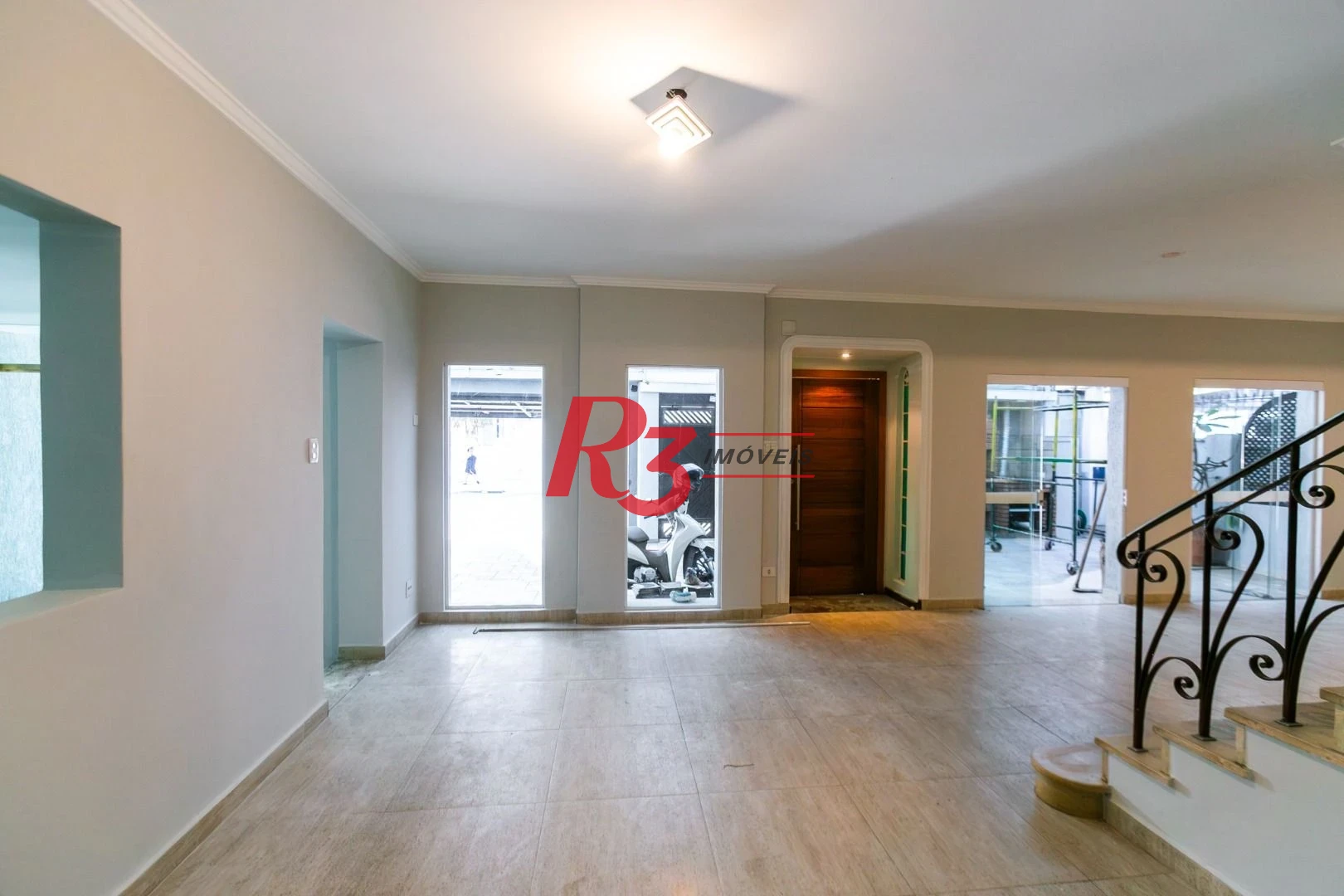 Sobrado para alugar, 176 m² por R$ 12.000,00/mês - Gonzaga - Santos/SP