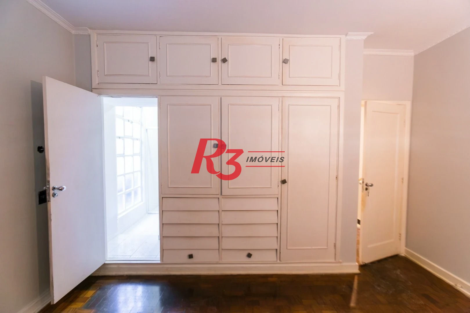 Sobrado para alugar, 176 m² por R$ 12.000,00/mês - Gonzaga - Santos/SP