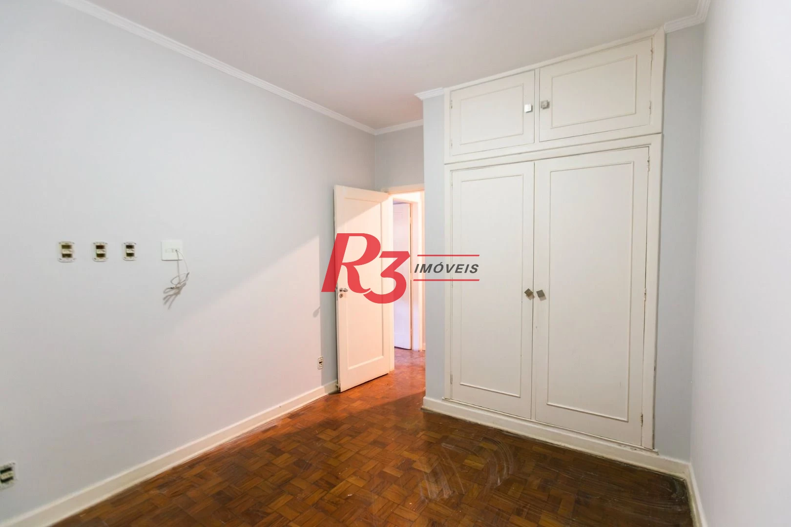 Sobrado para alugar, 176 m² por R$ 12.000,00/mês - Gonzaga - Santos/SP