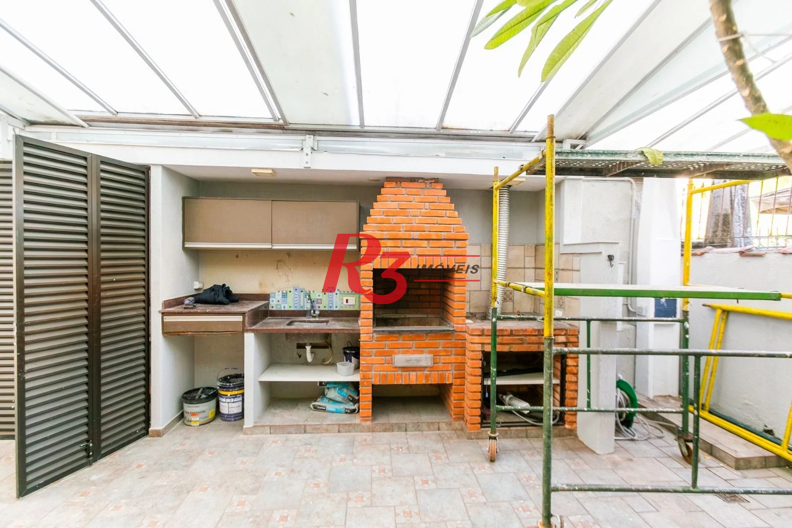 Sobrado para alugar, 176 m² por R$ 12.000,00/mês - Gonzaga - Santos/SP