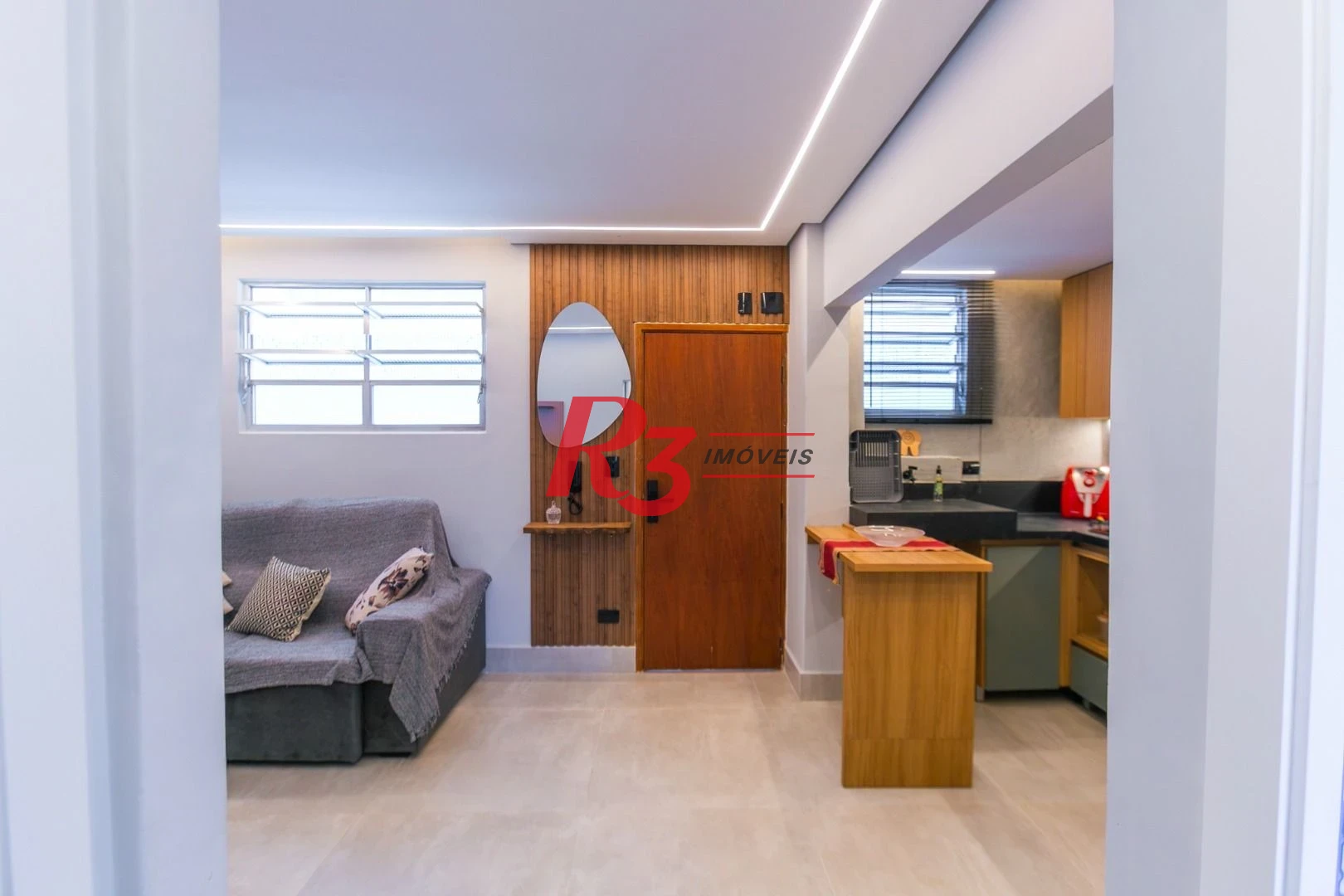 Apartamento com 2 dormitórios à venda, 48 m² por R$ 480.000,00 - Aparecida - Santos/SP
