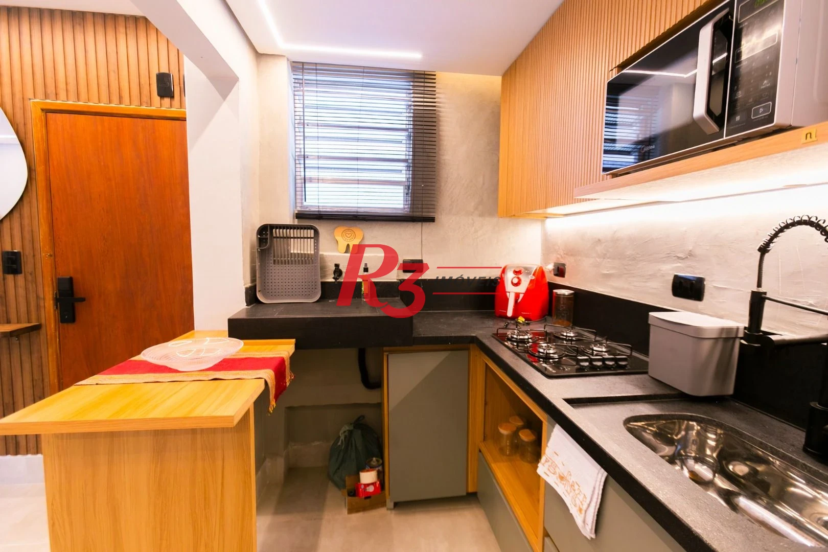 Apartamento com 2 dormitórios à venda, 48 m² por R$ 480.000,00 - Aparecida - Santos/SP