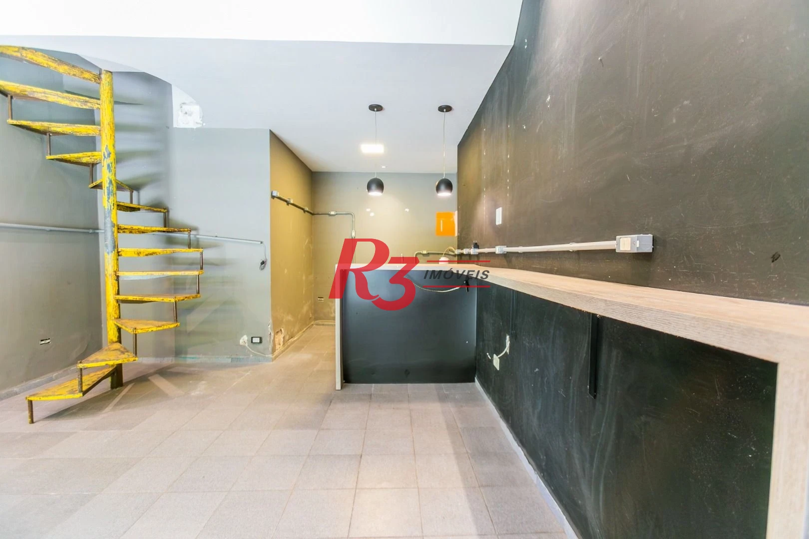Loja à venda, 32 m² por R$ 370.000,00 - Gonzaga - Santos/SP