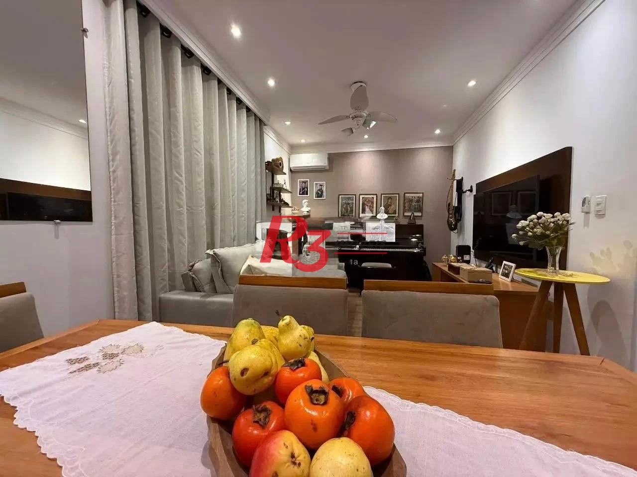 Village com 3 dormitórios à venda, 110 m² por R$ 700.000,00 - José Menino - Santos/SP