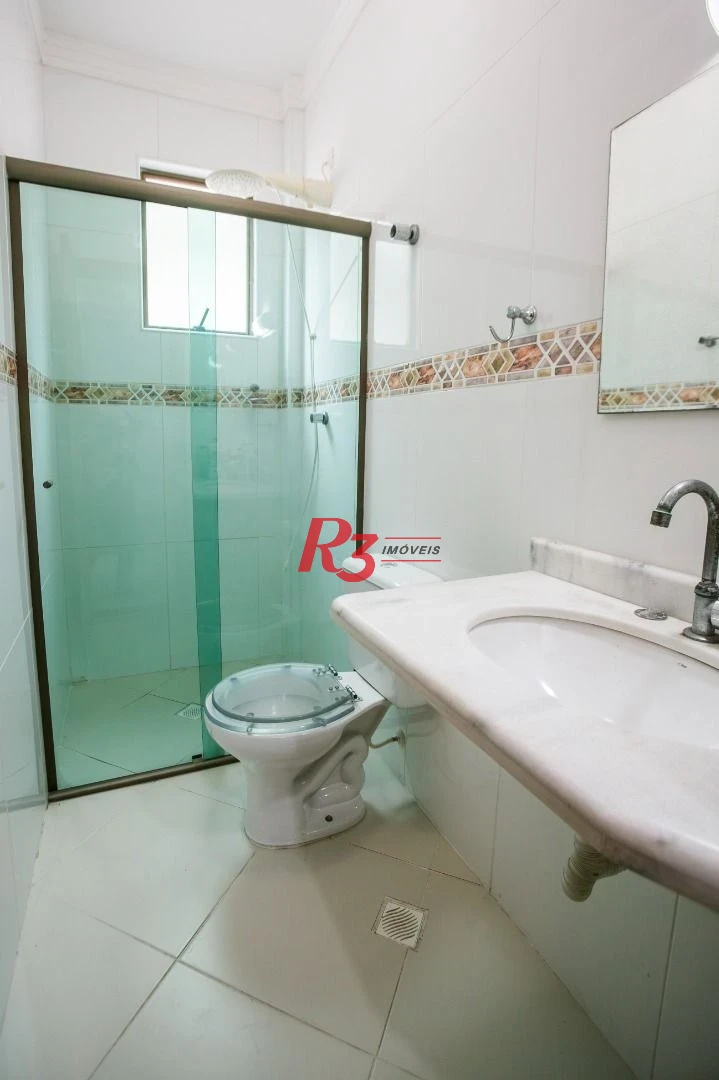 Sobrado com 3 dormitórios à venda, 92 m² por R$ 800.000,00 - Ponta da Praia - Santos/SP