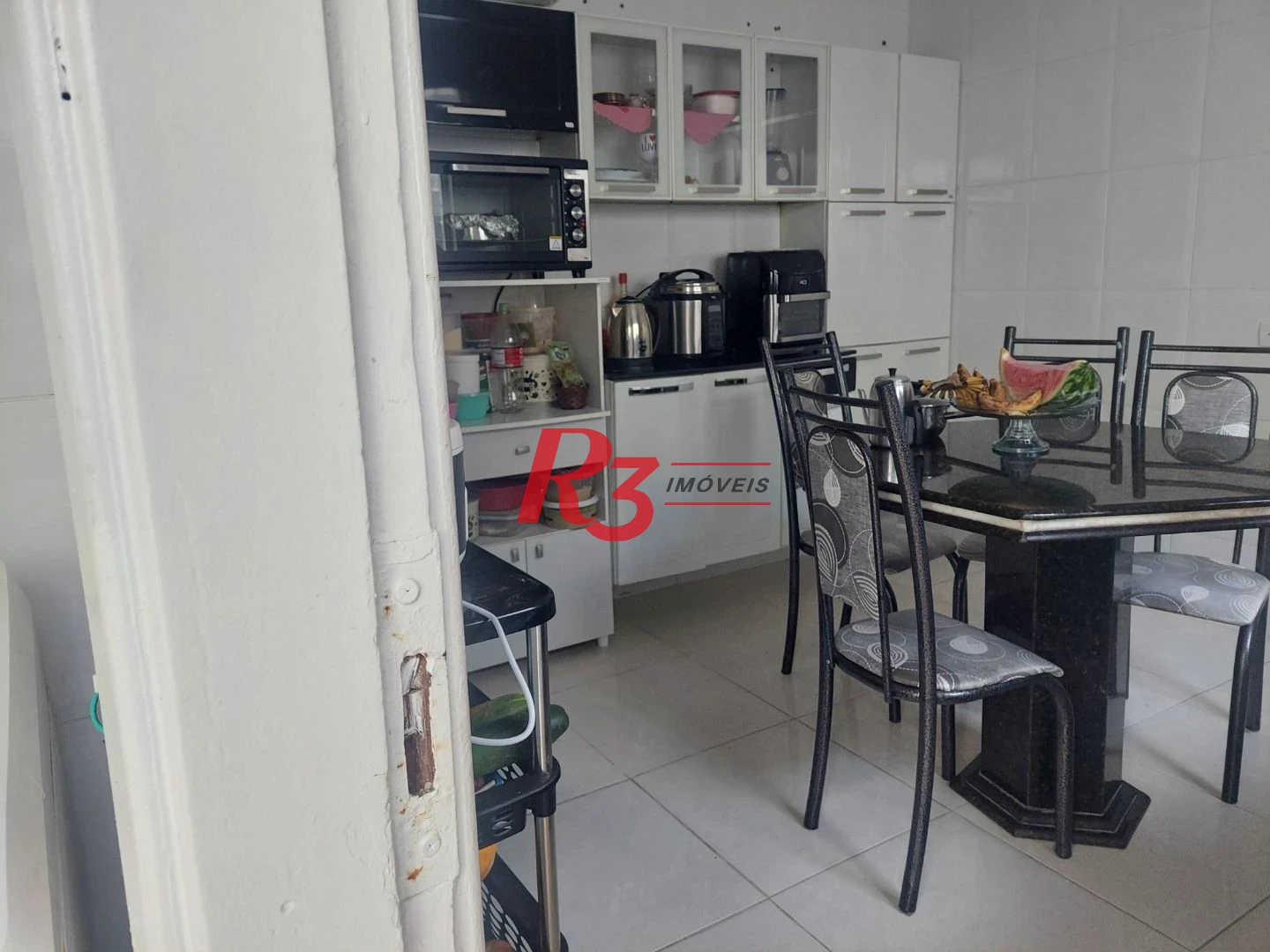 Casa com 4 dormitórios à venda, 375 m² por R$ 670.000,00 - Balneário Praia do Pernambuco - Guarujá/SP