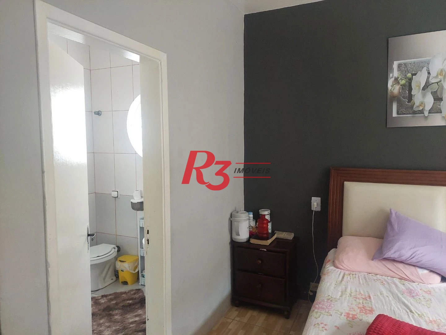 Casa com 4 dormitórios à venda, 375 m² por R$ 670.000,00 - Balneário Praia do Pernambuco - Guarujá/SP