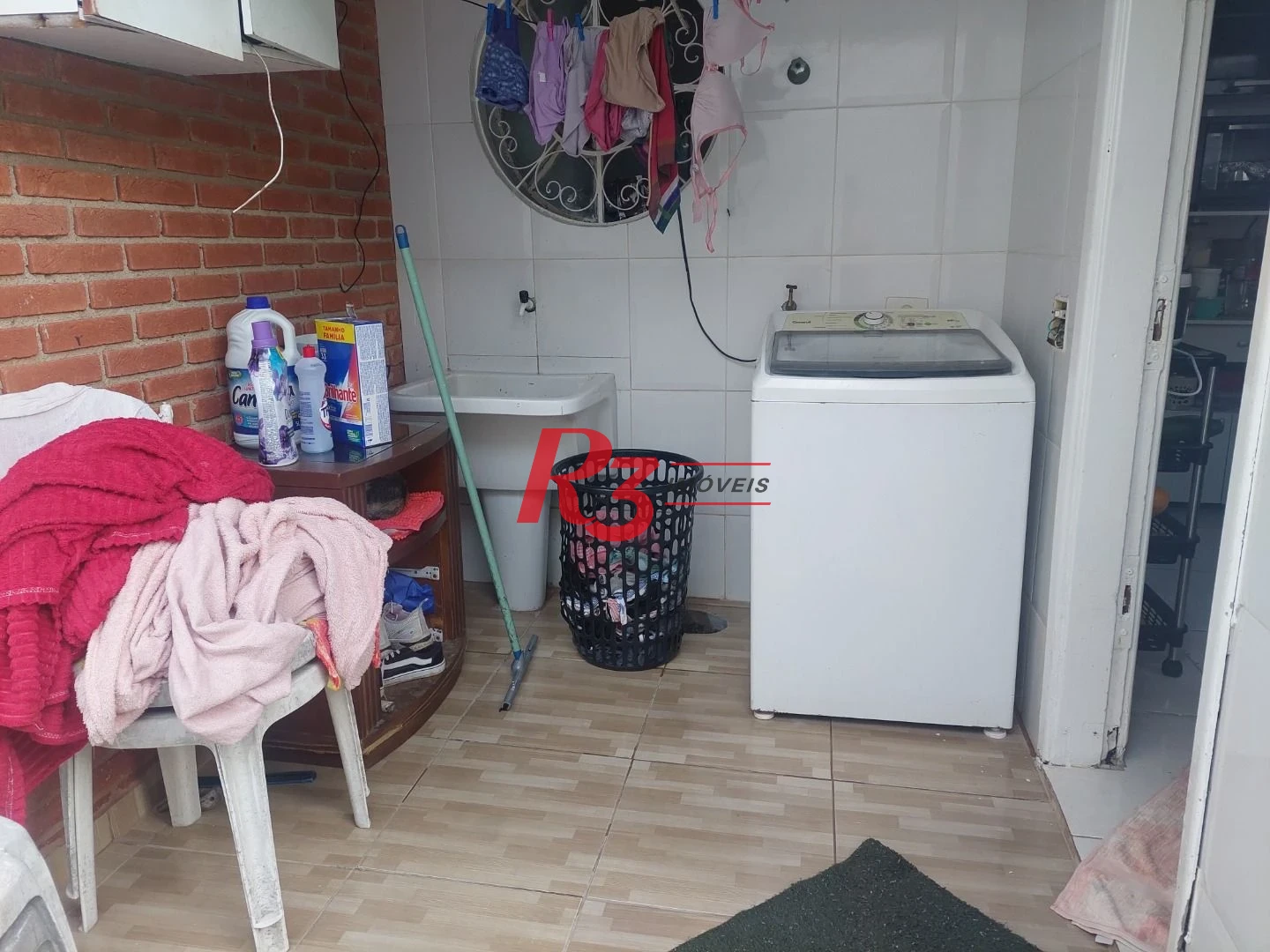 Casa com 4 dormitórios à venda, 375 m² por R$ 670.000,00 - Balneário Praia do Pernambuco - Guarujá/SP