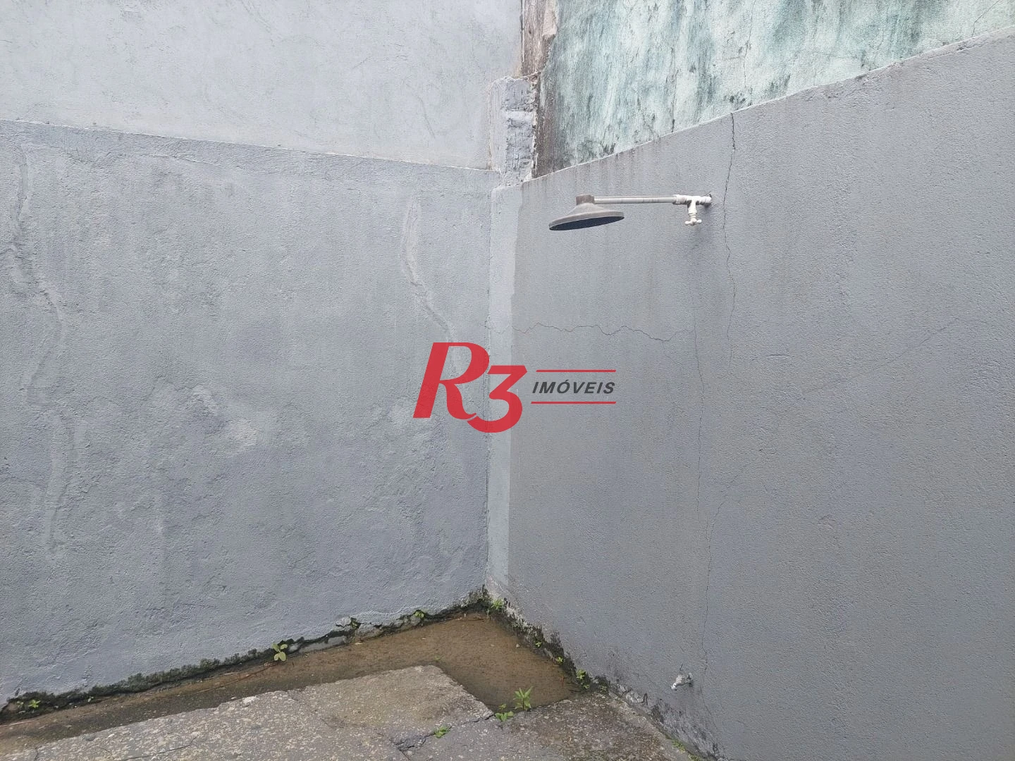 Casa com 4 dormitórios à venda, 375 m² por R$ 670.000,00 - Balneário Praia do Pernambuco - Guarujá/SP