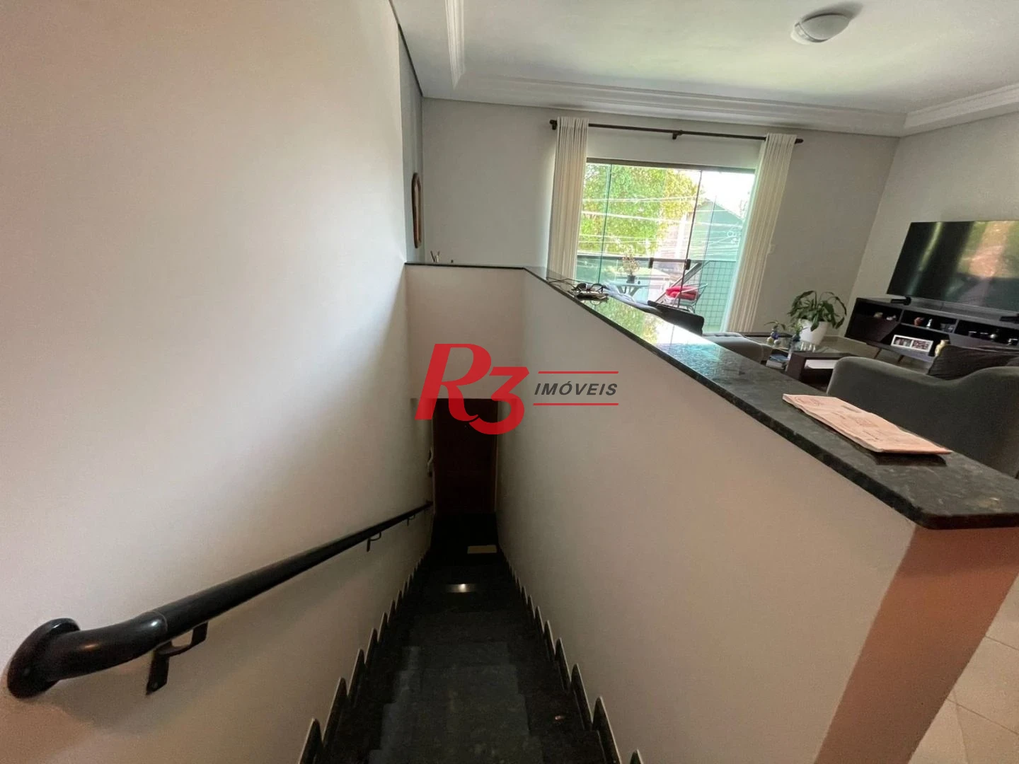 Casa com 3 dormitórios à venda, 143 m² por R$ 926.000,00 - Embaré - Santos/SP