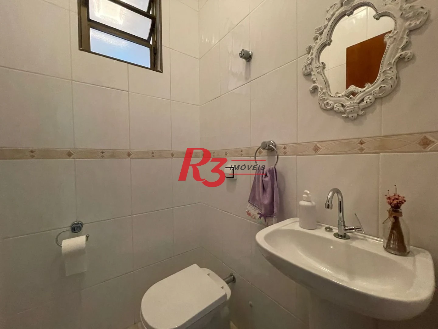 Casa com 3 dormitórios à venda, 143 m² por R$ 926.000,00 - Embaré - Santos/SP