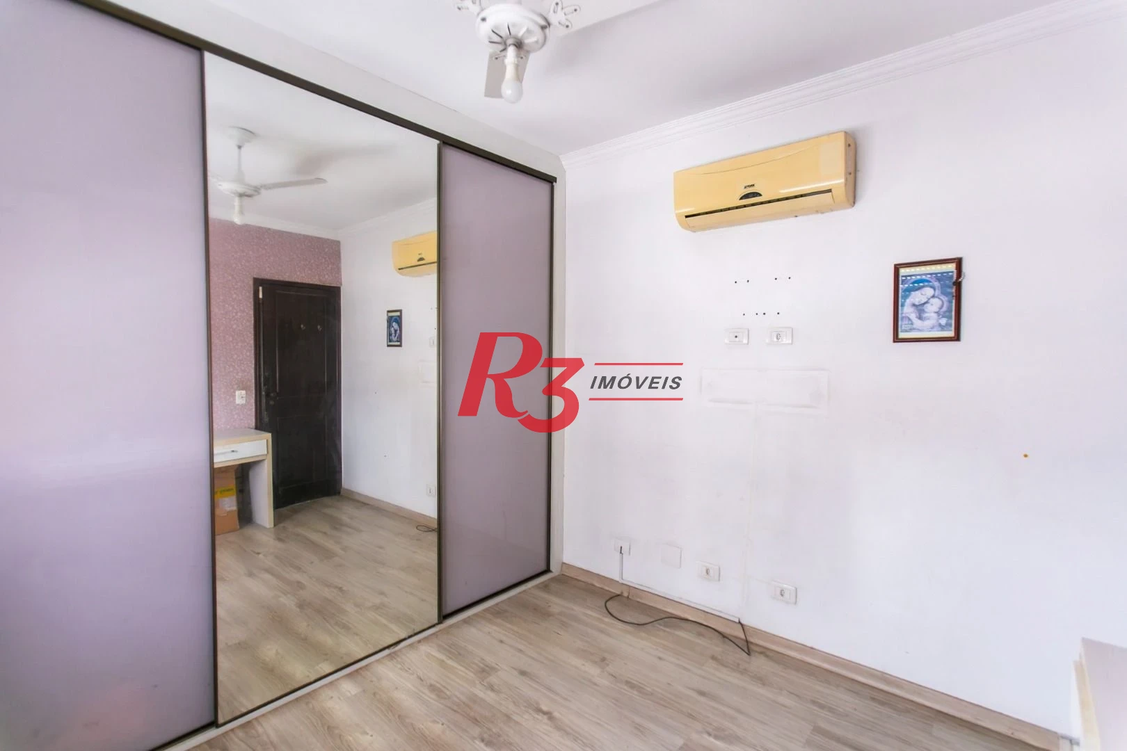 Apartamento com 2 dormitórios à venda, 65 m² por R$ 430.000,00 - Aparecida - Santos/SP