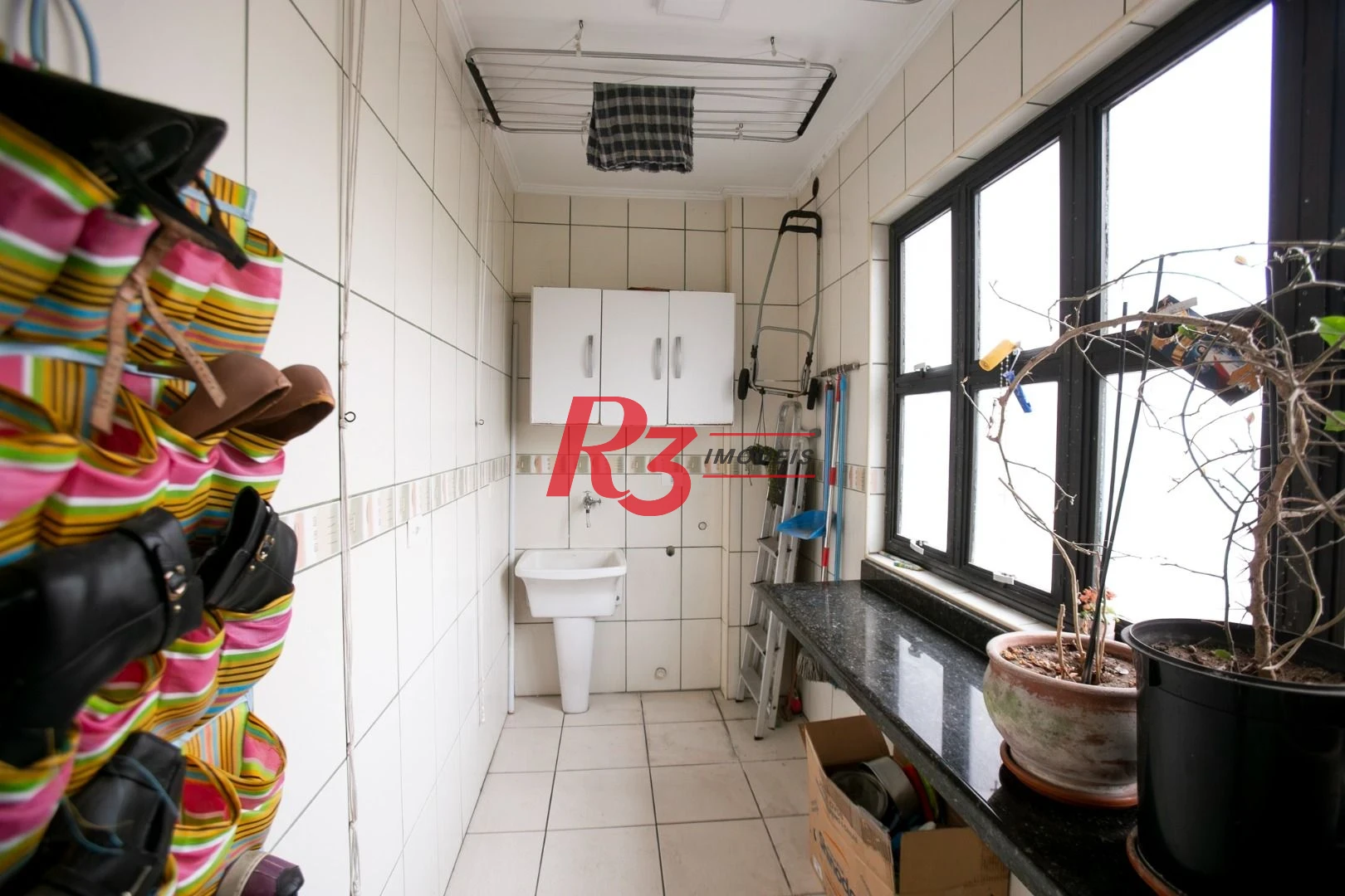Apartamento com 2 dormitórios à venda, 65 m² por R$ 430.000,00 - Aparecida - Santos/SP