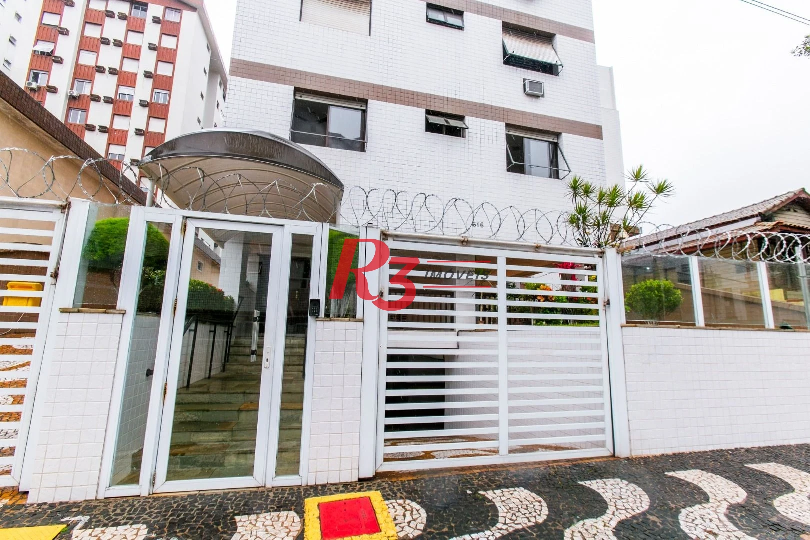 Apartamento com 2 dormitórios à venda, 65 m² por R$ 430.000,00 - Aparecida - Santos/SP