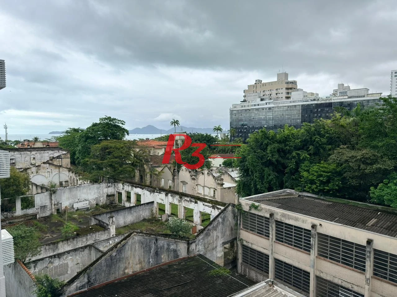 Apartamento à venda, 140 m² por R$ 860.000,00 - Aparecida - Santos/SP