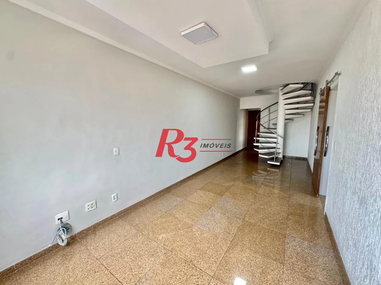 Cobertura com 3 dormitórios à venda, 170 m² por R$ 980.000,00 - Campo Grande - Santos/SP