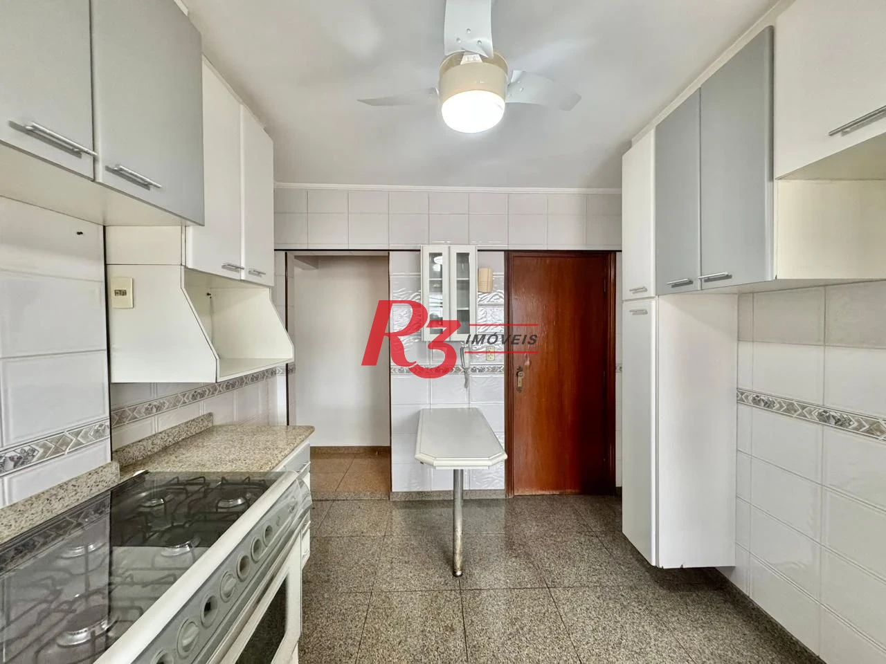 Cobertura com 3 dormitórios à venda, 170 m² por R$ 980.000,00 - Campo Grande - Santos/SP