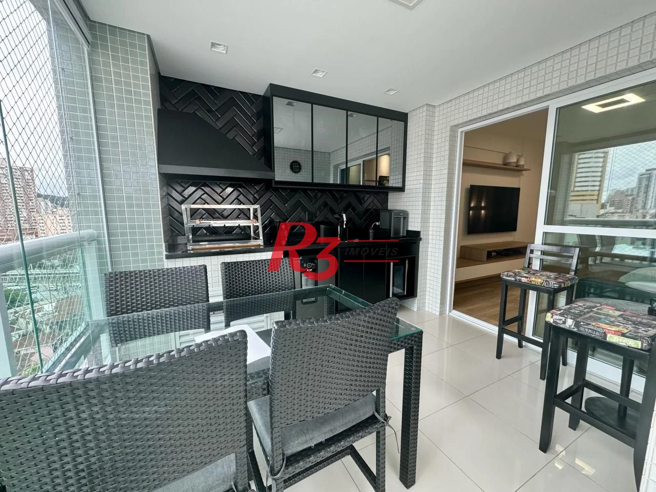 Apartamento com 3 dormitórios à venda, 104 m² por R$ 1.650.000,00 - Gonzaga - Santos/SP