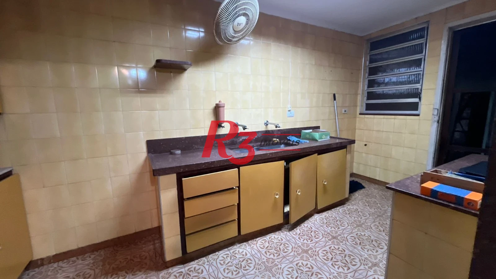 Casa com 3 dormitórios para alugar, 283 m² por R$ 12.000,00/mês - Macuco - Santos/SP