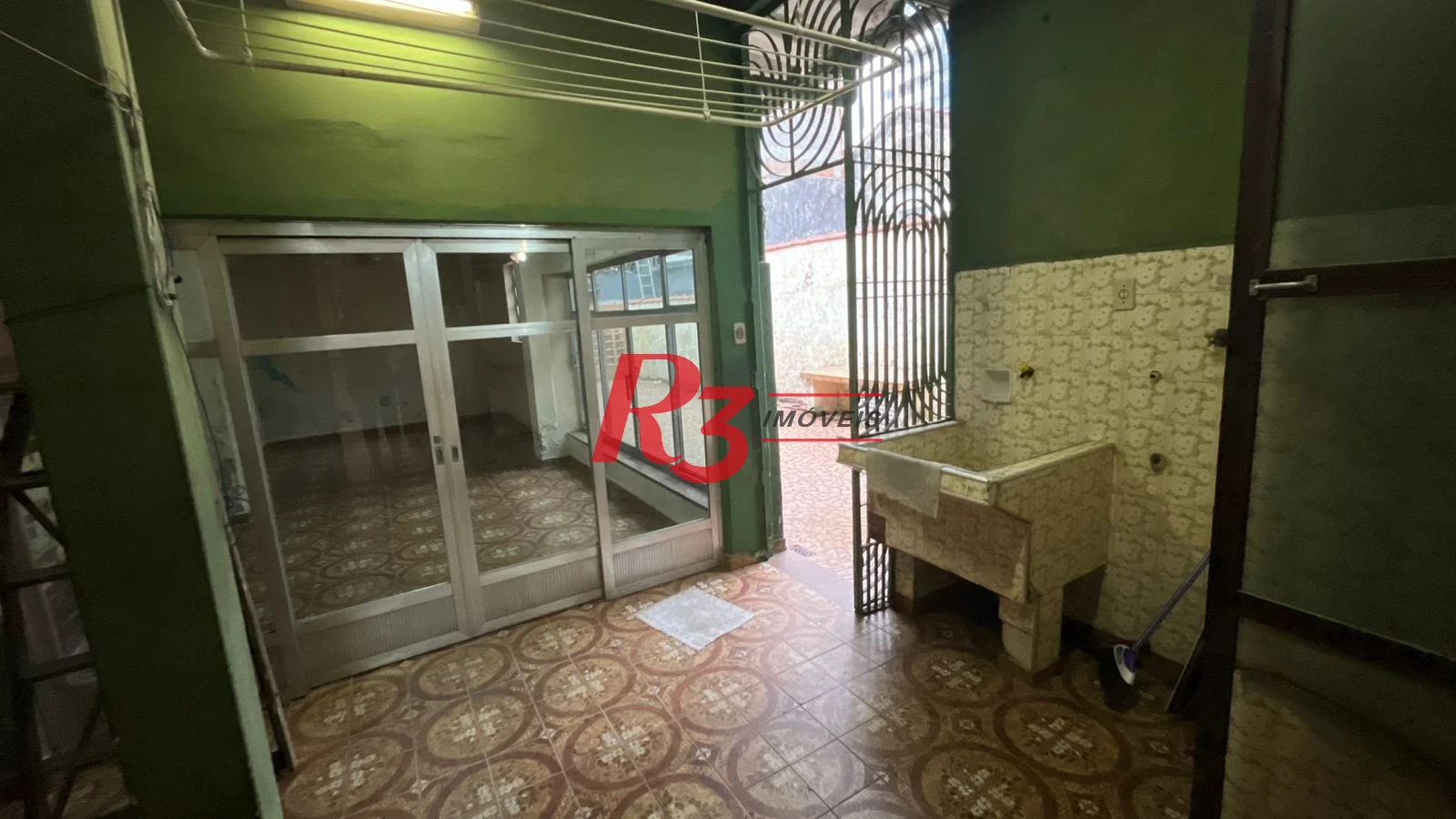 Casa com 3 dormitórios para alugar, 283 m² por R$ 12.000,00/mês - Macuco - Santos/SP