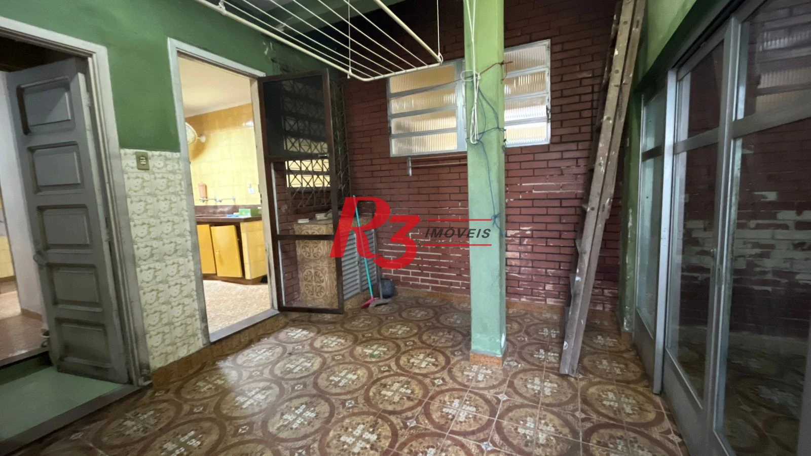 Casa com 3 dormitórios para alugar, 283 m² por R$ 12.000,00/mês - Macuco - Santos/SP