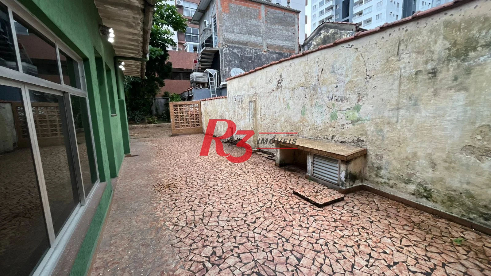 Casa com 3 dormitórios para alugar, 283 m² por R$ 12.000,00/mês - Macuco - Santos/SP