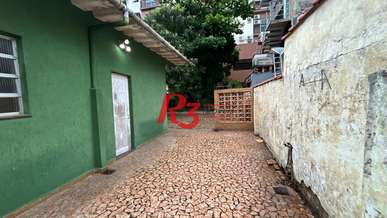 Casa com 3 dormitórios para alugar, 283 m² por R$ 12.000,00/mês - Macuco - Santos/SP